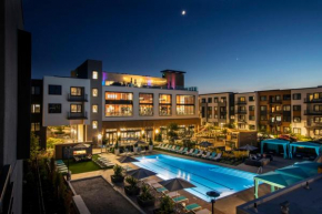  Global Luxury Suites in Menlo Park  Менло Парк